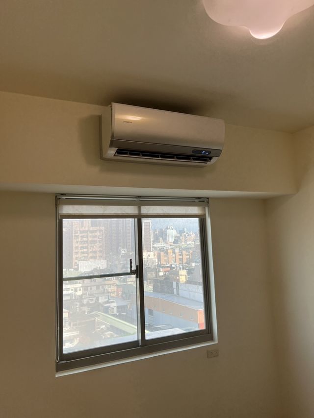 冷氣室內機安裝高度與窗型對齊